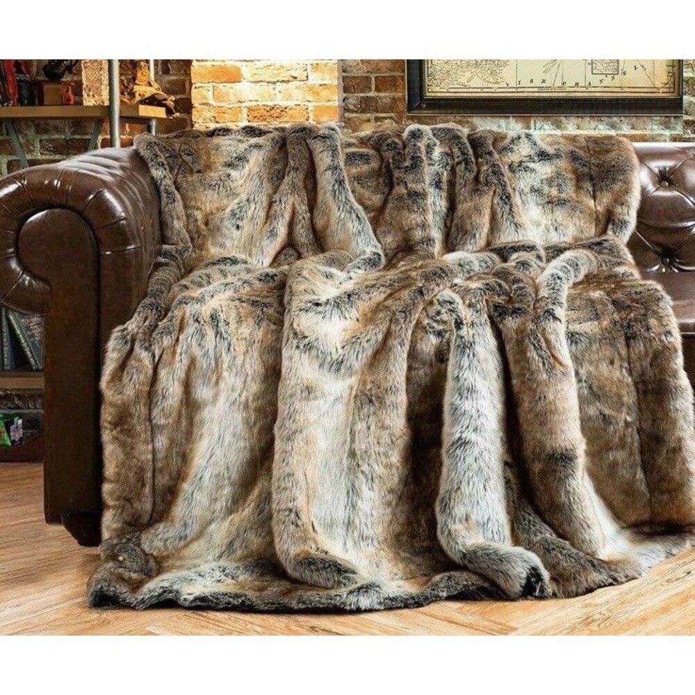 Battilo Large Brown Faux Fur Throw Blanket , 60"x80"
